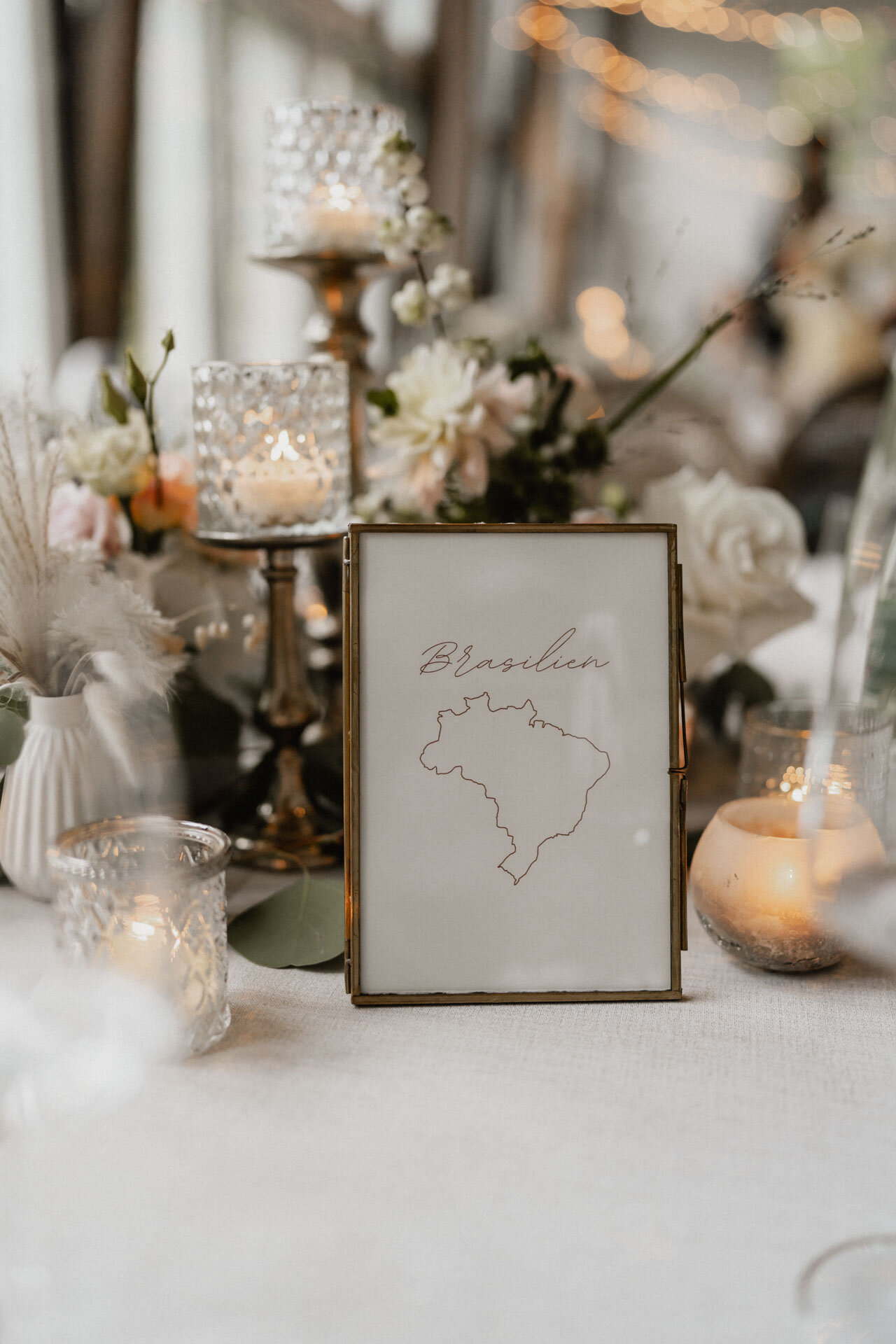 Dekoration auf dem Tisch für Hochzeit Alte Orangerie Schloss Rosenau