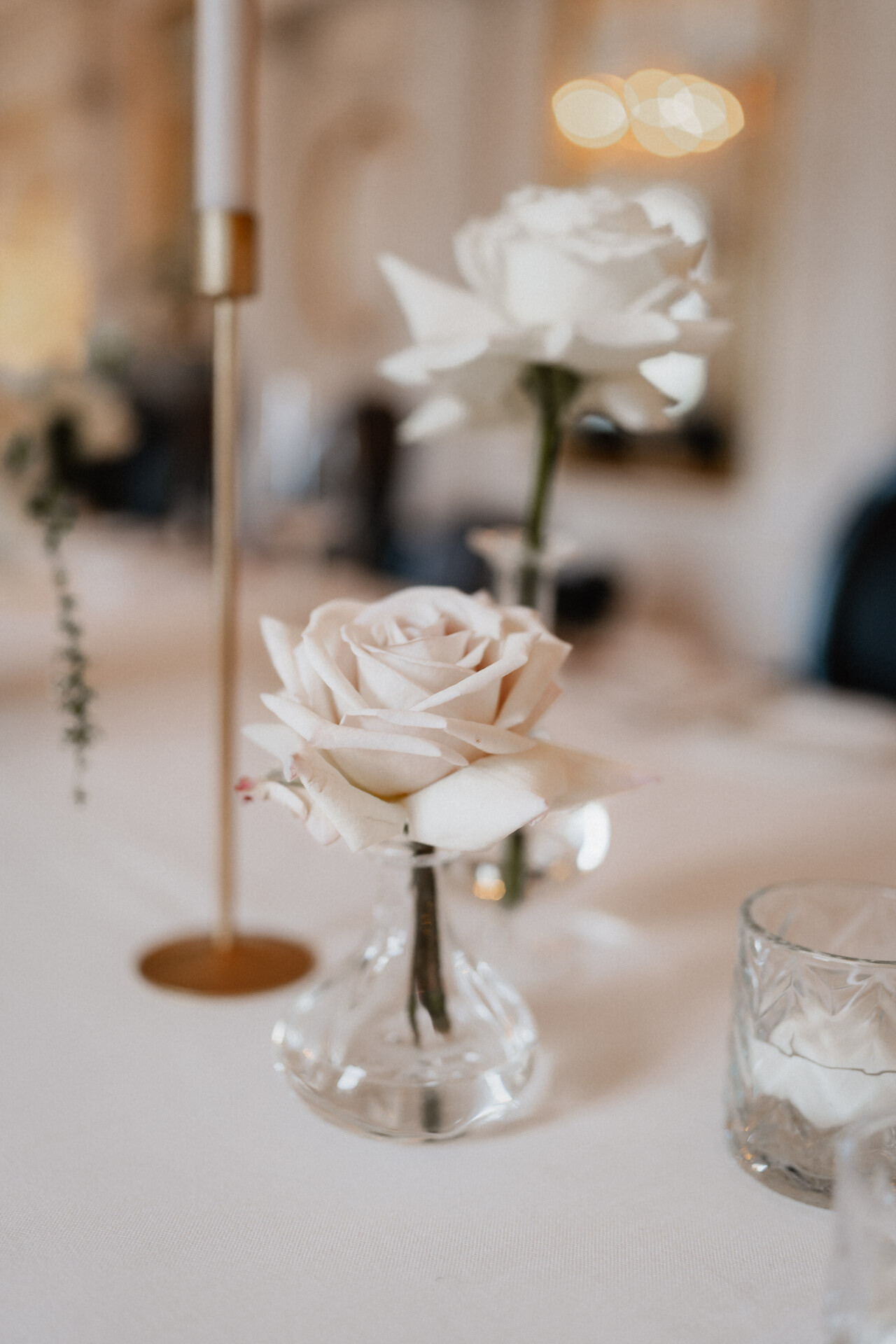 Nahaufnahme von Blume auf Hochzeit auf Schloss Monrepos